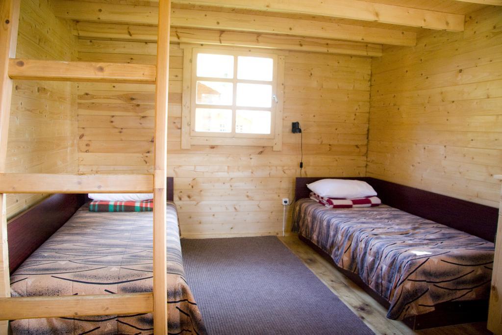 טוילה Camping Maennisalu מראה חיצוני תמונה