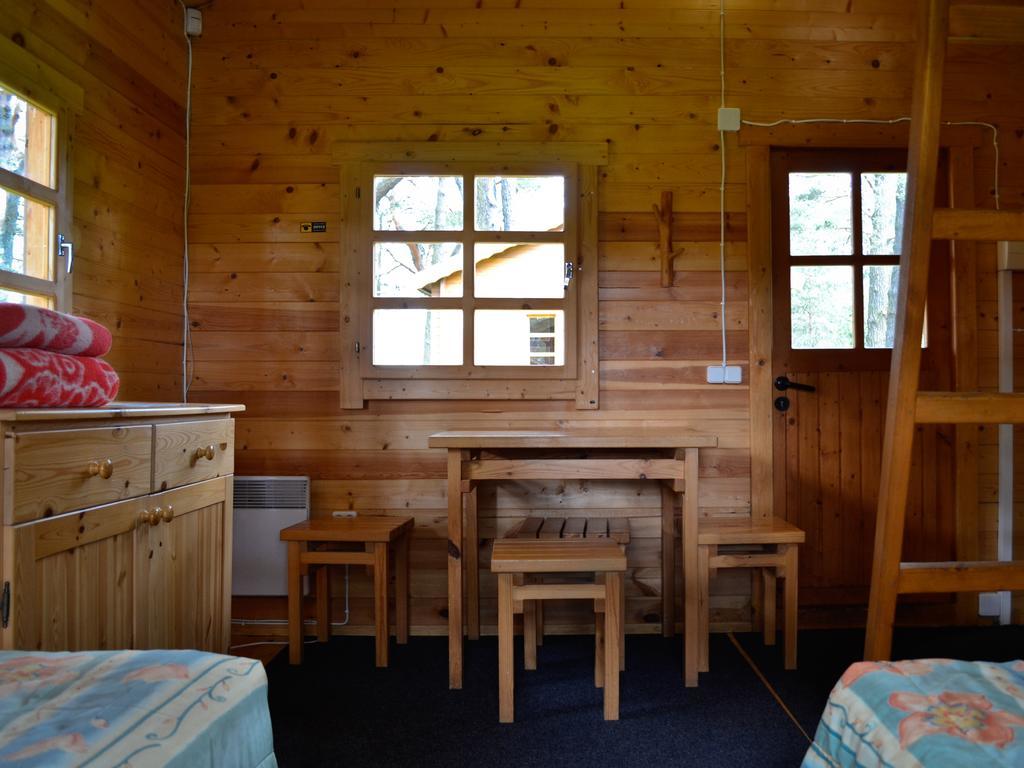 טוילה Camping Maennisalu מראה חיצוני תמונה