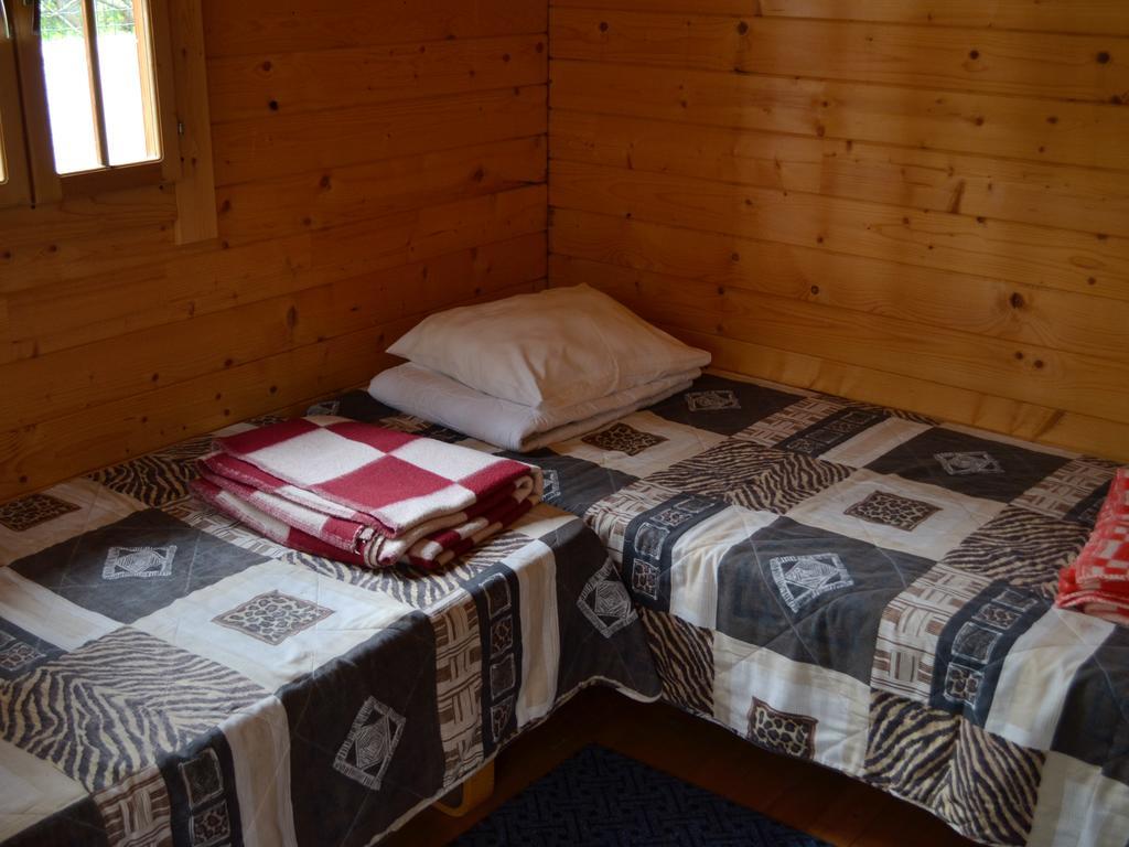 טוילה Camping Maennisalu מראה חיצוני תמונה